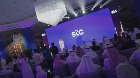 stc launch night